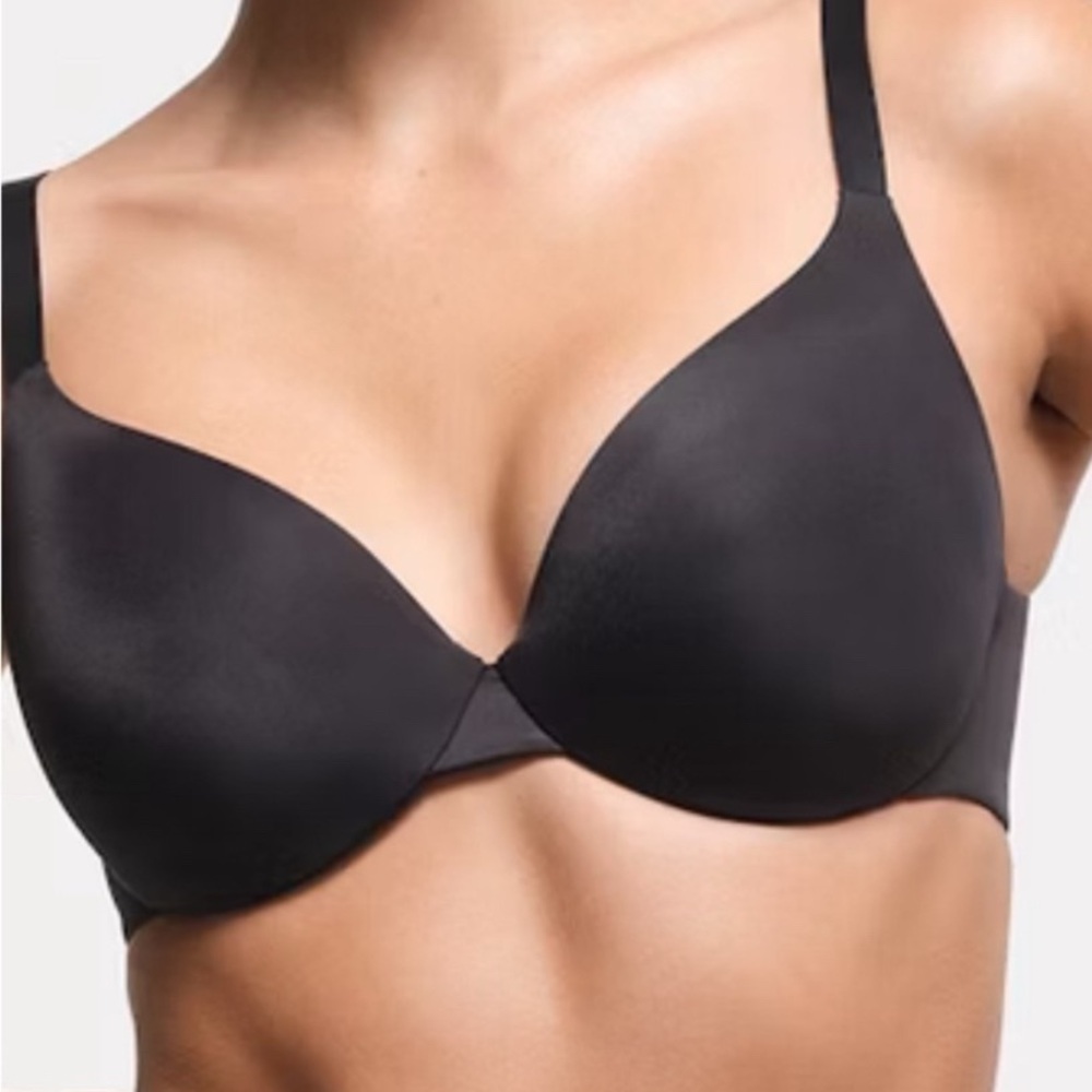 SKIMS Black Smoothing Intimates Full Coverage Lightly Lined Bra 34C